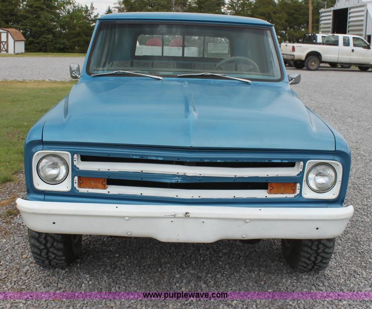 image for item I7422 1967 Chevrolet C10 pickup truck