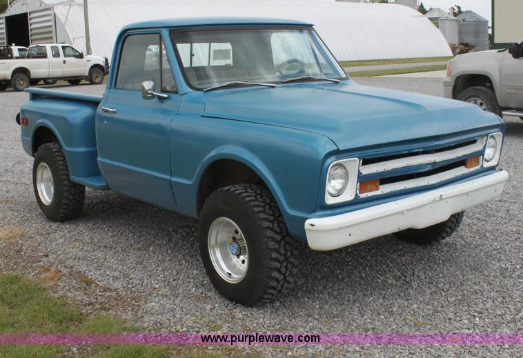 image for item I7422 1967 Chevrolet C10 pickup truck