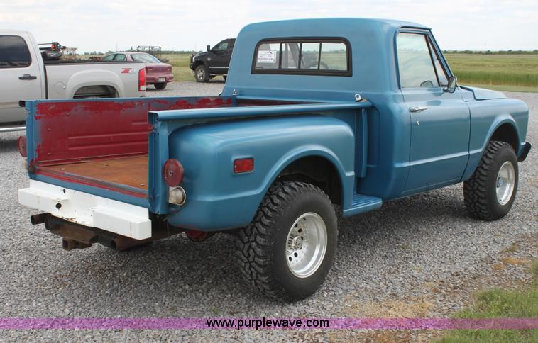 image for item I7422 1967 Chevrolet C10 pickup truck