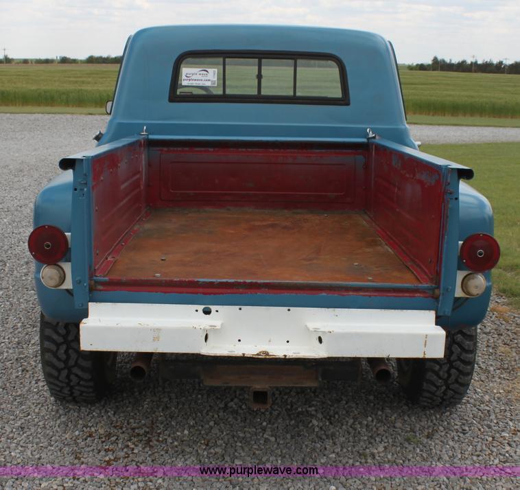 image for item I7422 1967 Chevrolet C10 pickup truck