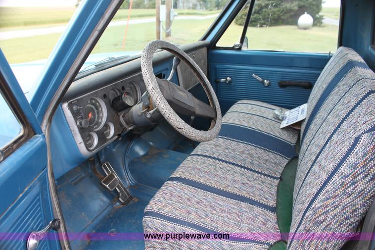 image for item I7422 1967 Chevrolet C10 pickup truck
