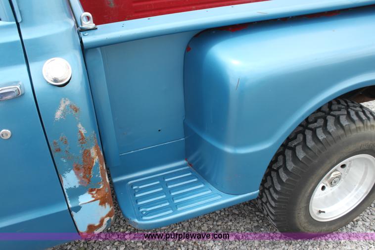 image for item I7422 1967 Chevrolet C10 pickup truck