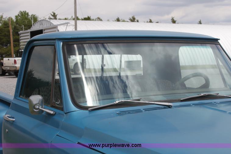 image for item I7422 1967 Chevrolet C10 pickup truck