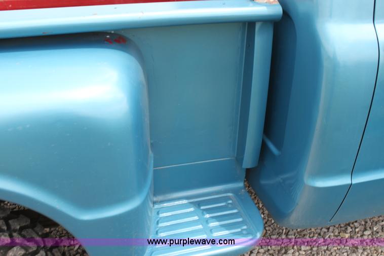 image for item I7422 1967 Chevrolet C10 pickup truck