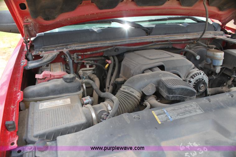 image for item I7423 2007 Chevrolet Silverado 1500 Z71 Crew Cab pickup truck