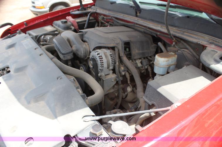 image for item I7423 2007 Chevrolet Silverado 1500 Z71 Crew Cab pickup truck