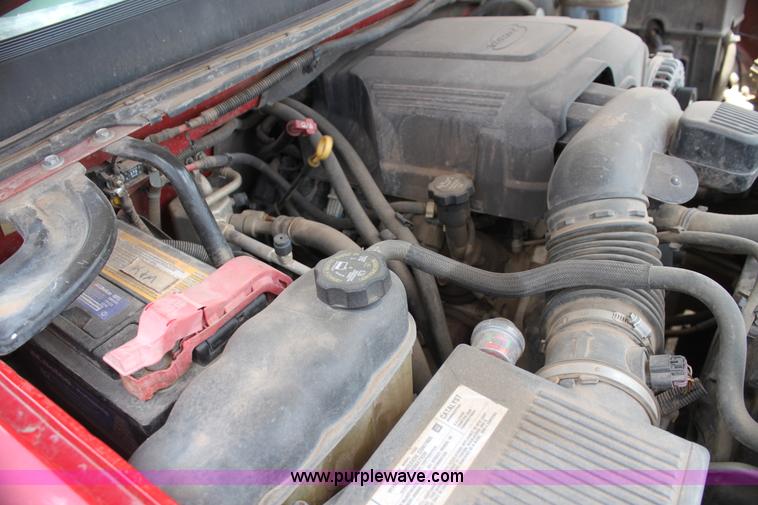 image for item I7423 2007 Chevrolet Silverado 1500 Z71 Crew Cab pickup truck