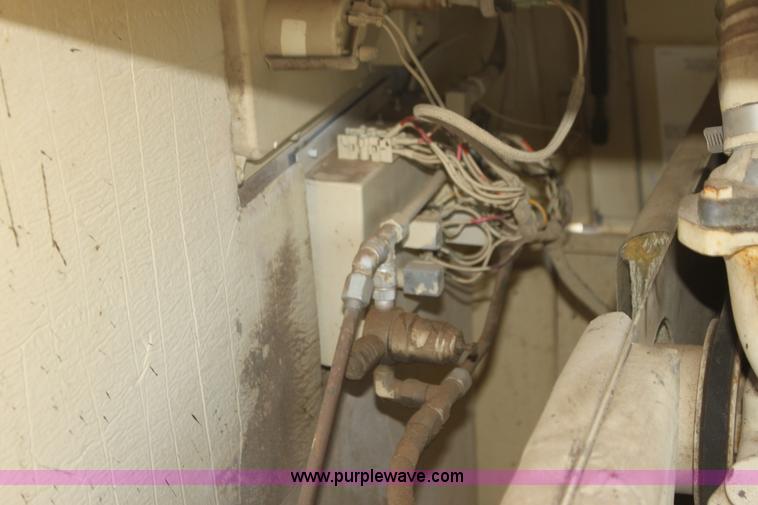 image for item I7456 Ingersoll Rand 185 air compressor