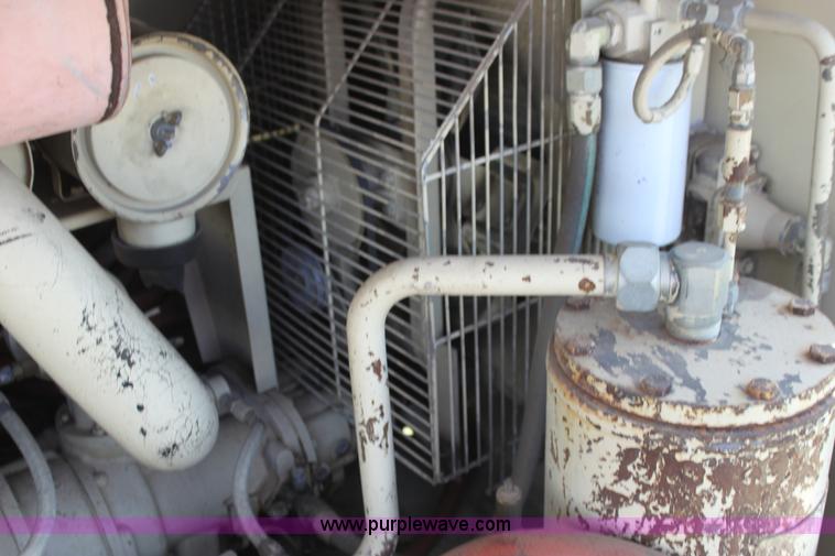 image for item I7456 Ingersoll Rand 185 air compressor