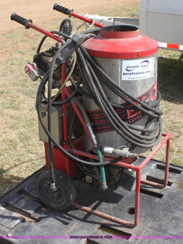 image for item I7457 Ex-cell 1003 electric hot water pressure washer