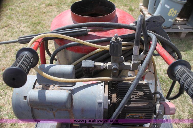 image for item I7457 Ex-cell 1003 electric hot water pressure washer