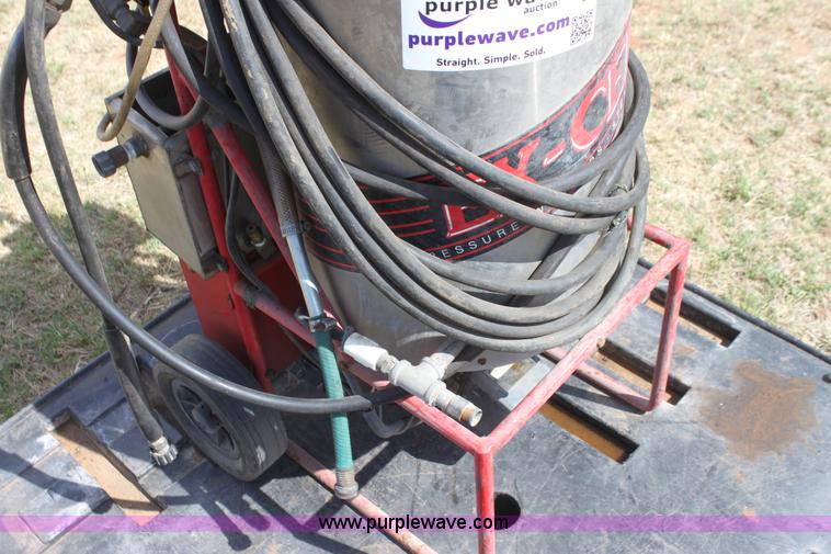 image for item I7457 Ex-cell 1003 electric hot water pressure washer