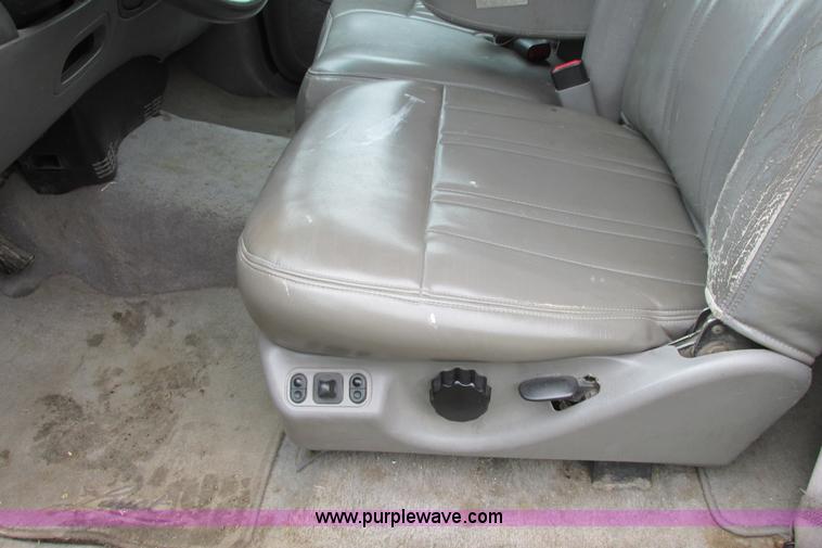 image for item I9648 1997 Ford F150 XLT Lariat SuperCab pickup truck