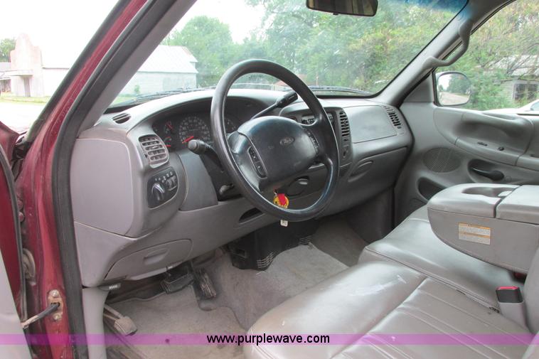 image for item I9648 1997 Ford F150 XLT Lariat SuperCab pickup truck