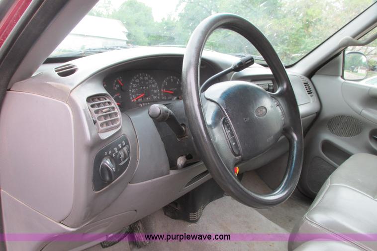 image for item I9648 1997 Ford F150 XLT Lariat SuperCab pickup truck