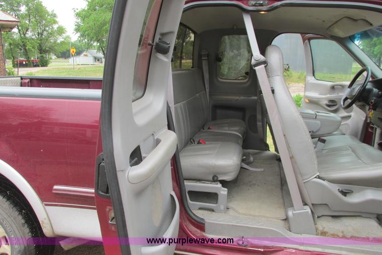 image for item I9648 1997 Ford F150 XLT Lariat SuperCab pickup truck