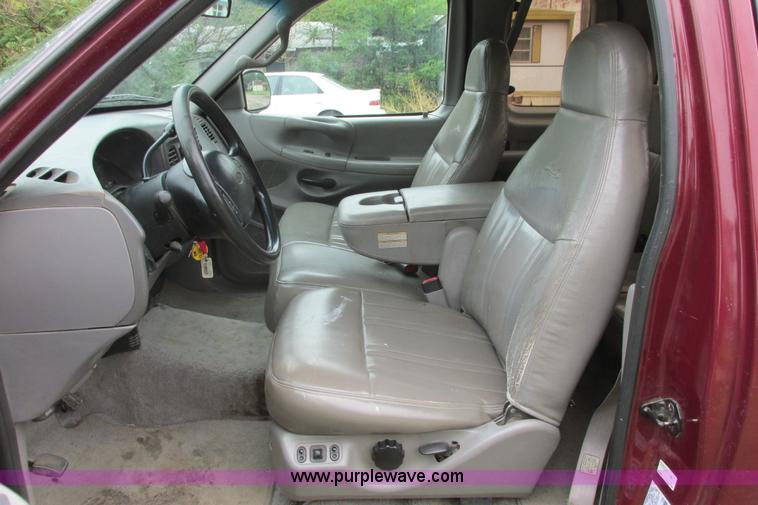 image for item I9648 1997 Ford F150 XLT Lariat SuperCab pickup truck