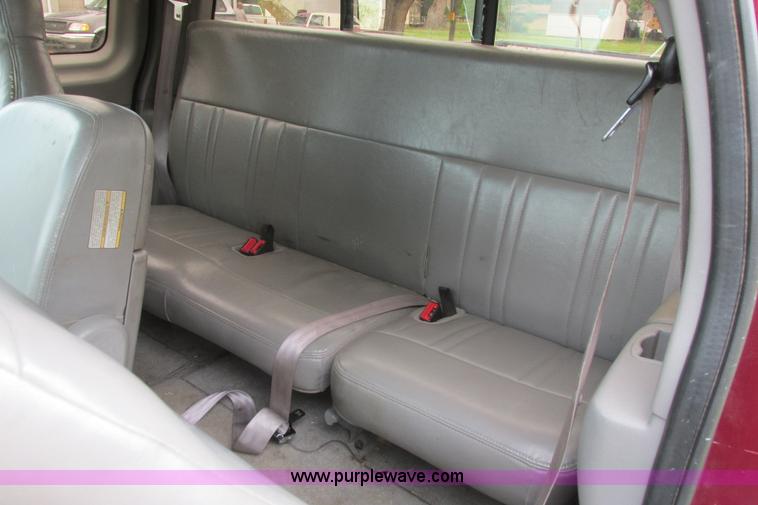 image for item I9648 1997 Ford F150 XLT Lariat SuperCab pickup truck