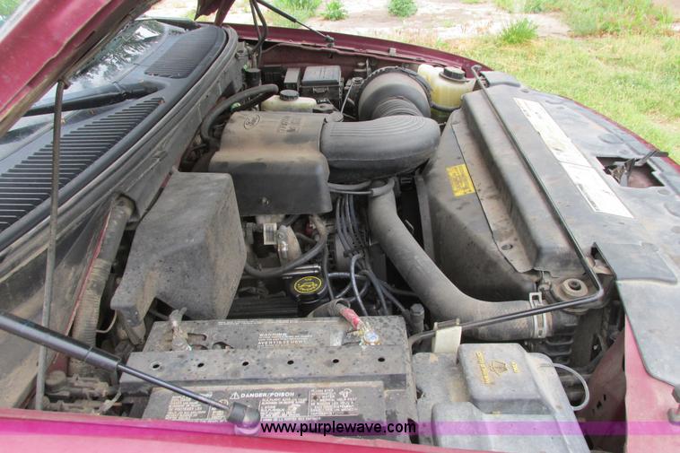 image for item I9648 1997 Ford F150 XLT Lariat SuperCab pickup truck