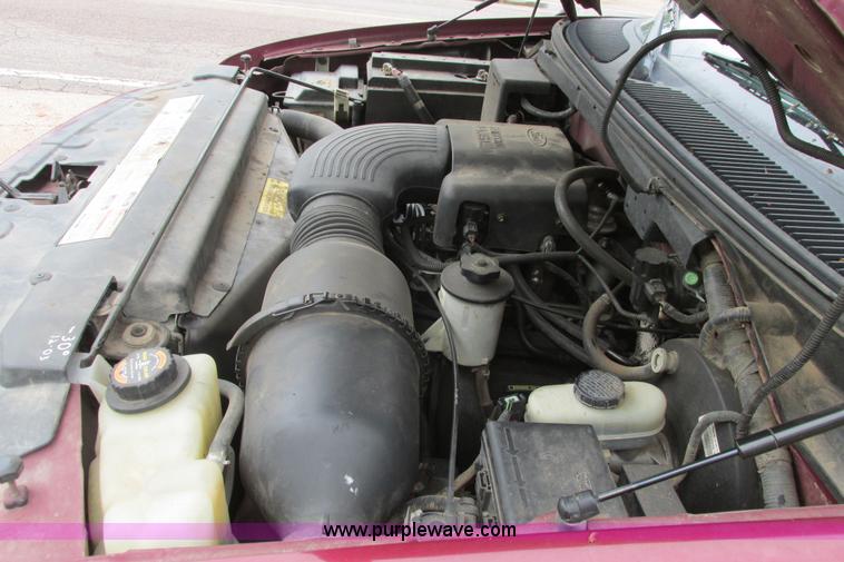 image for item I9648 1997 Ford F150 XLT Lariat SuperCab pickup truck