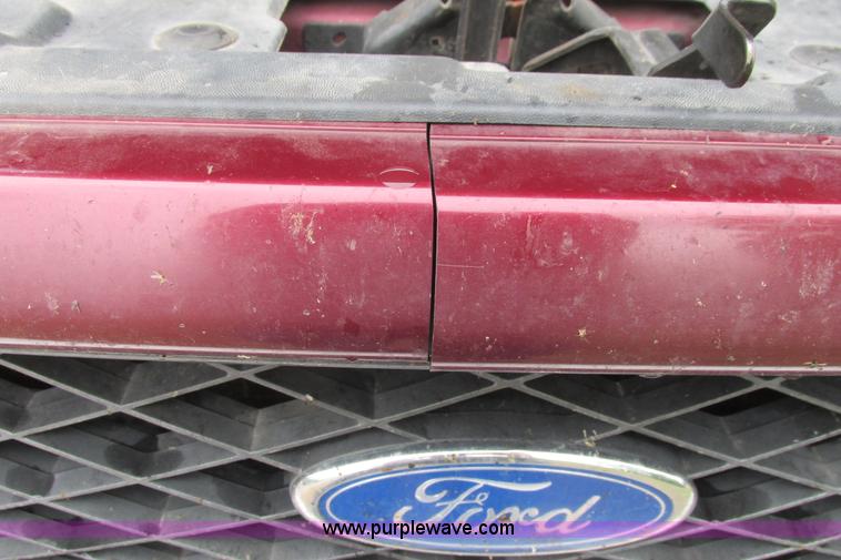 image for item I9648 1997 Ford F150 XLT Lariat SuperCab pickup truck