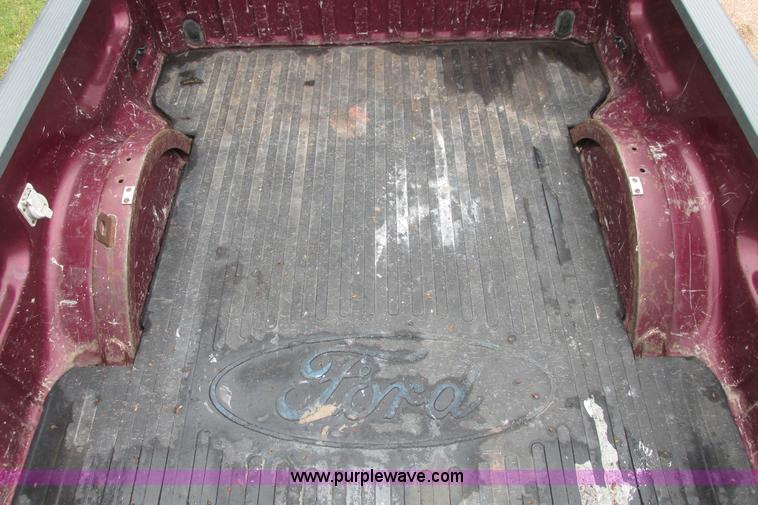 image for item I9648 1997 Ford F150 XLT Lariat SuperCab pickup truck