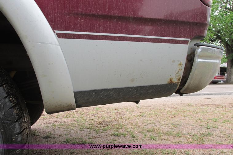 image for item I9648 1997 Ford F150 XLT Lariat SuperCab pickup truck