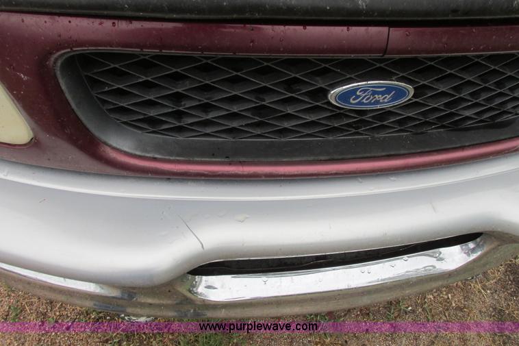 image for item I9648 1997 Ford F150 XLT Lariat SuperCab pickup truck