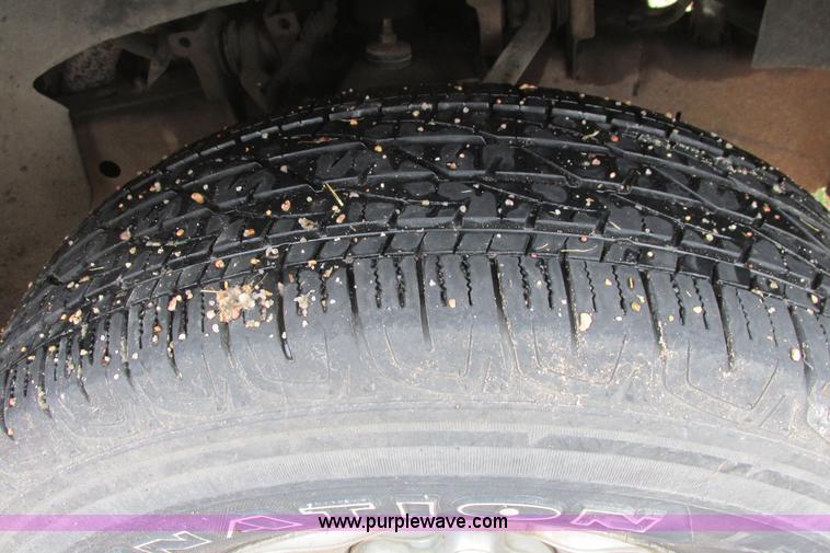 image for item I9648 1997 Ford F150 XLT Lariat SuperCab pickup truck