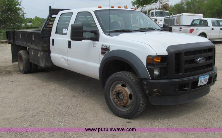 image for item J3478 2008 Ford F450 Super Duty XL Crew Cab flatbed truck