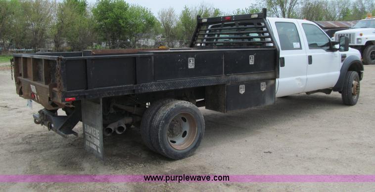 image for item J3478 2008 Ford F450 Super Duty XL Crew Cab flatbed truck