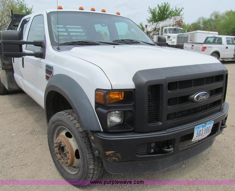 image for item J3478 2008 Ford F450 Super Duty XL Crew Cab flatbed truck