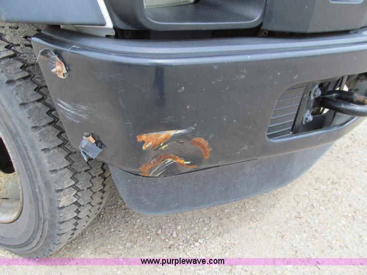 image for item J3478 2008 Ford F450 Super Duty XL Crew Cab flatbed truck