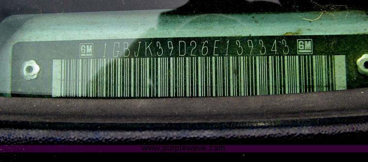 image for item J3479 2006 Chevrolet Silverado 3500 Ext. Cab utility truck