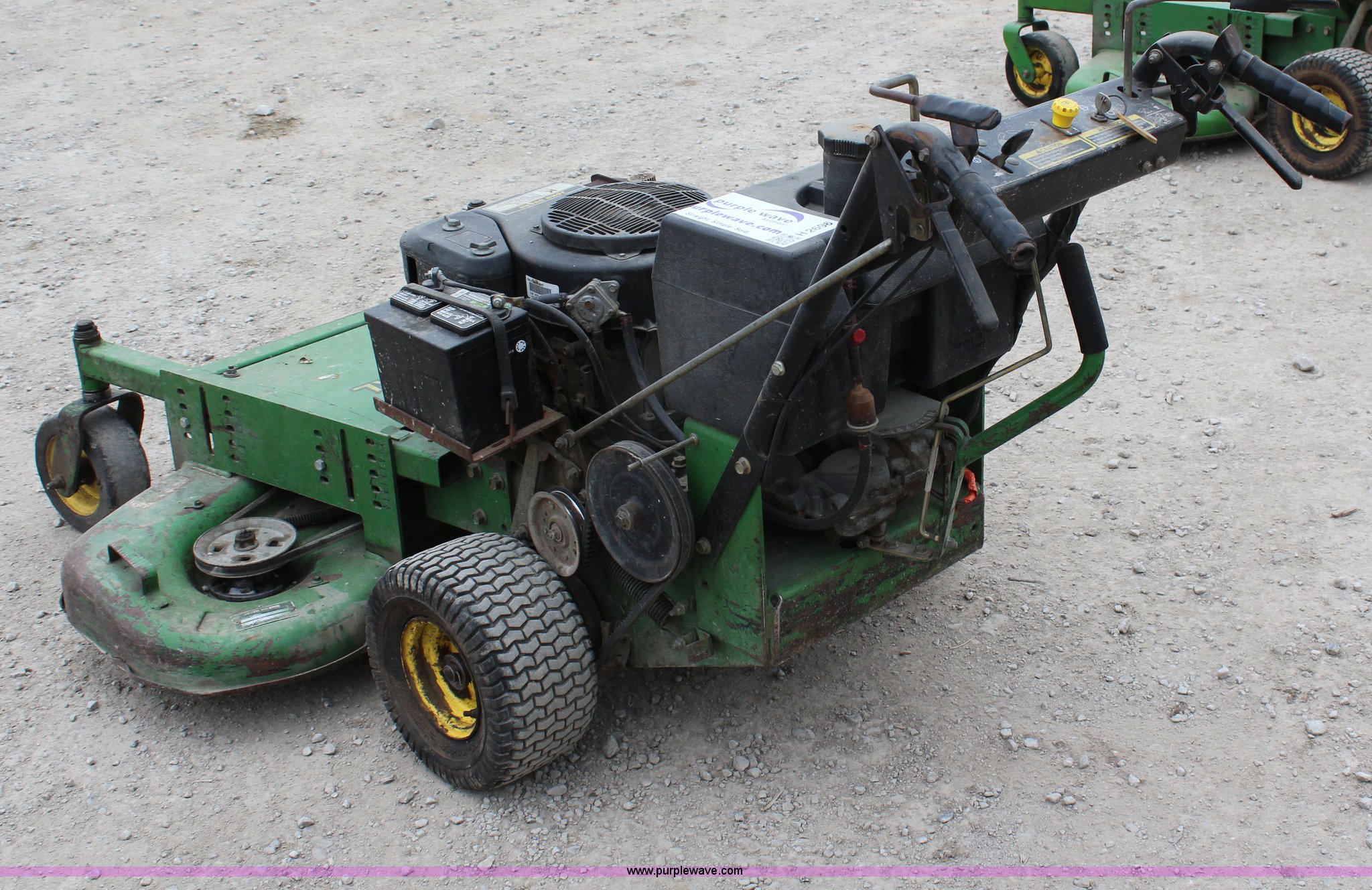 1997 John Deere GS75 walkbehind selfpropelled lawn mower in Atchison, KS Item H2696 sold