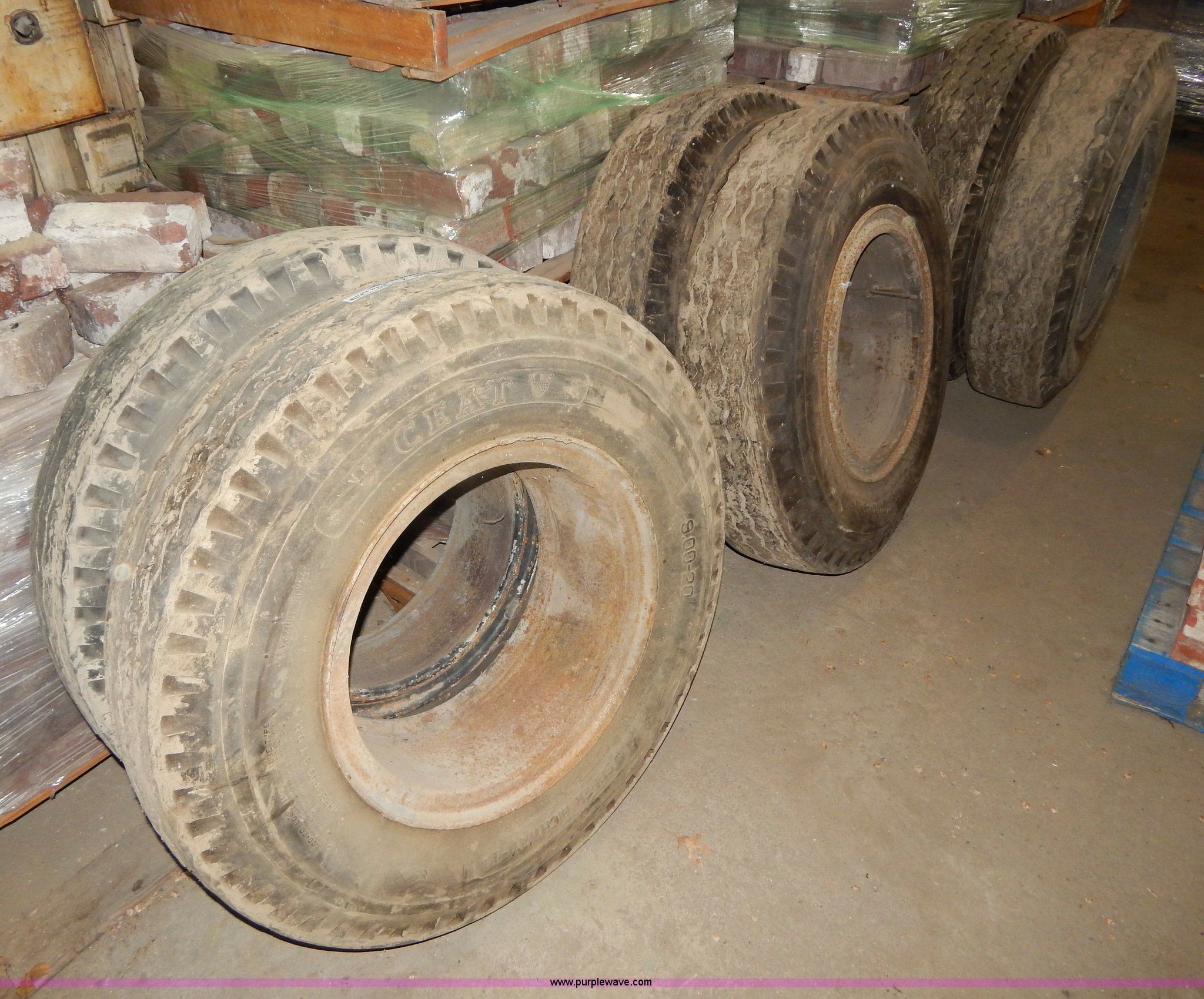 (6) 920 tires and wheels in Kansas City, MO Item Z9332 sold Purple