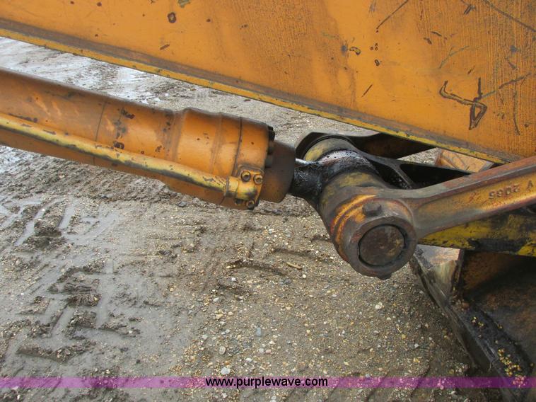 image for item A8681 1995 Case 9030B excavator