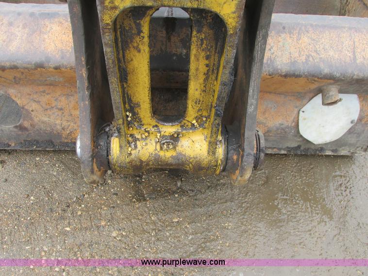 image for item A8681 1995 Case 9030B excavator