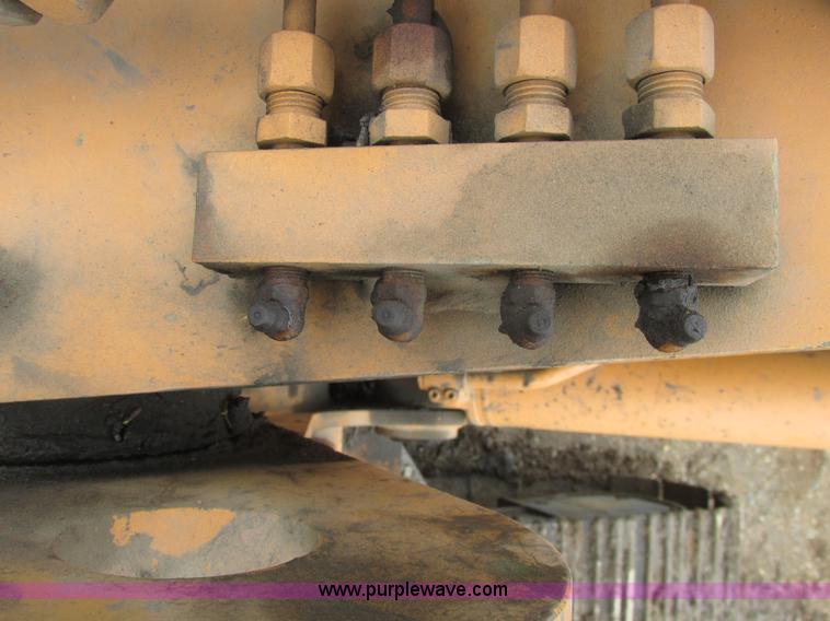 image for item A8681 1995 Case 9030B excavator