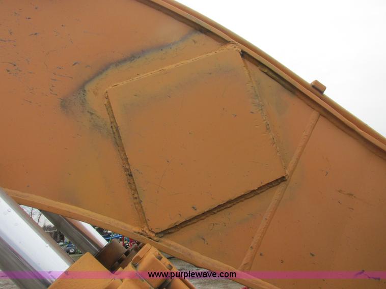 image for item A8681 1995 Case 9030B excavator