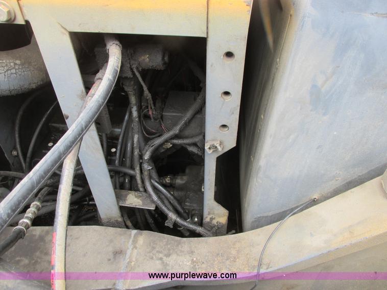 image for item A8681 1995 Case 9030B excavator