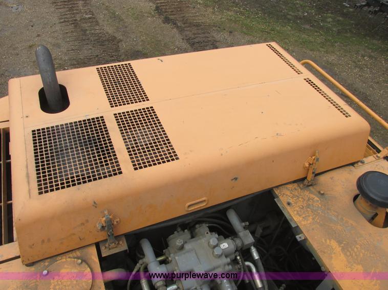 image for item A8681 1995 Case 9030B excavator