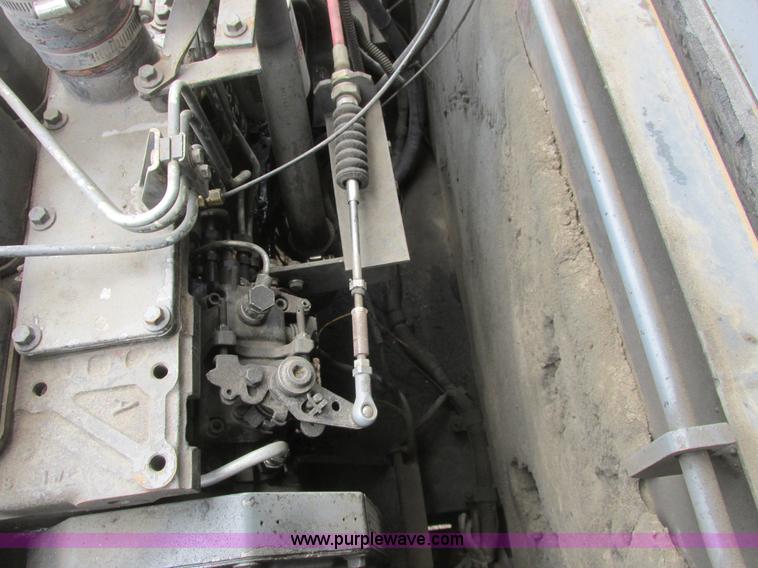 image for item A8681 1995 Case 9030B excavator