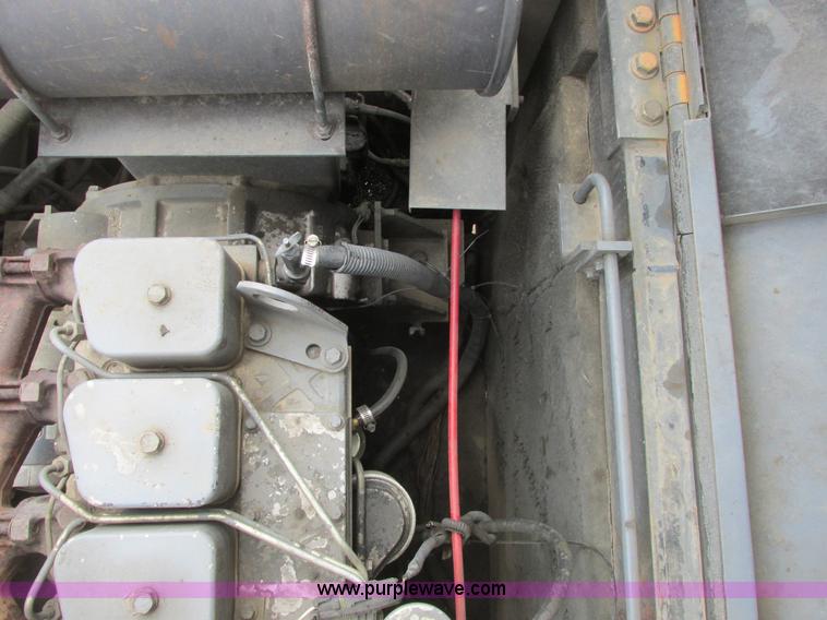 image for item A8681 1995 Case 9030B excavator