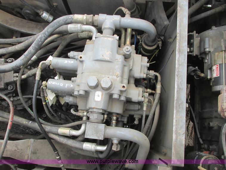 image for item A8681 1995 Case 9030B excavator