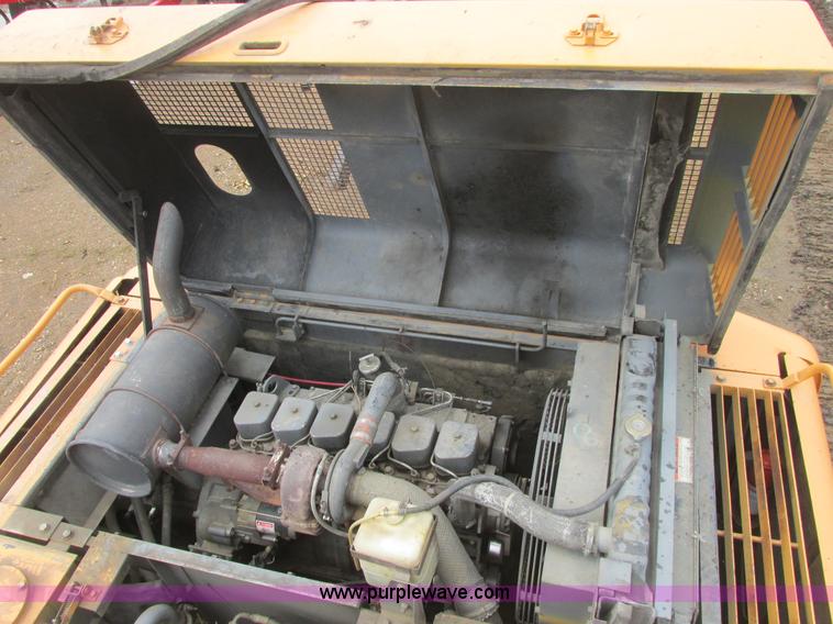 image for item A8681 1995 Case 9030B excavator