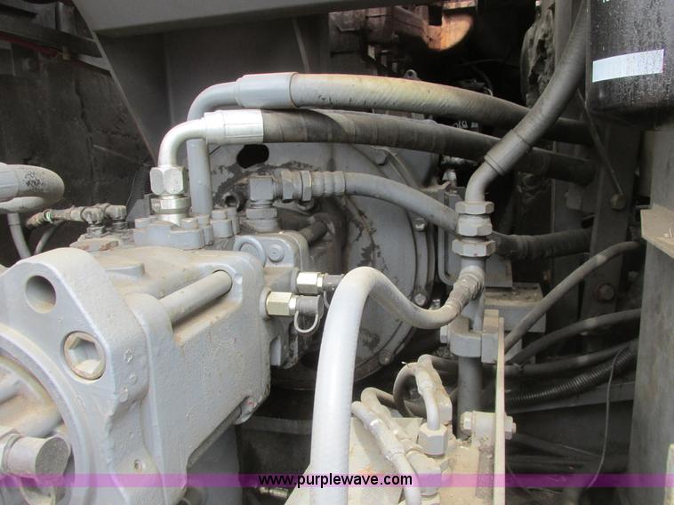 image for item A8681 1995 Case 9030B excavator