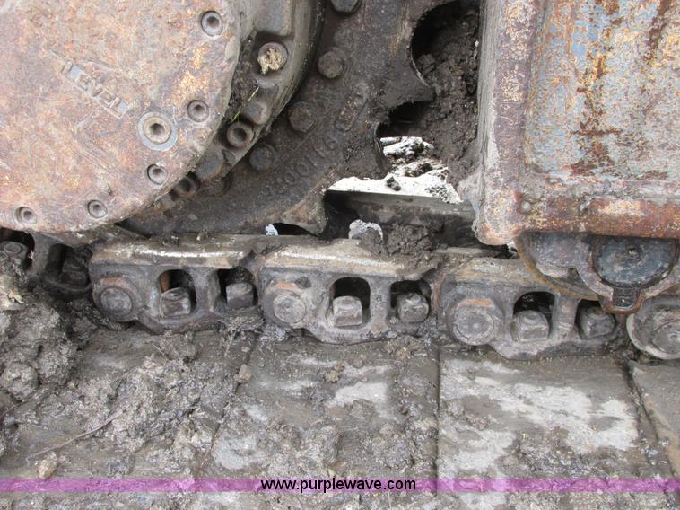 image for item A8681 1995 Case 9030B excavator