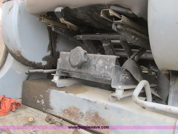 image for item A8681 1995 Case 9030B excavator