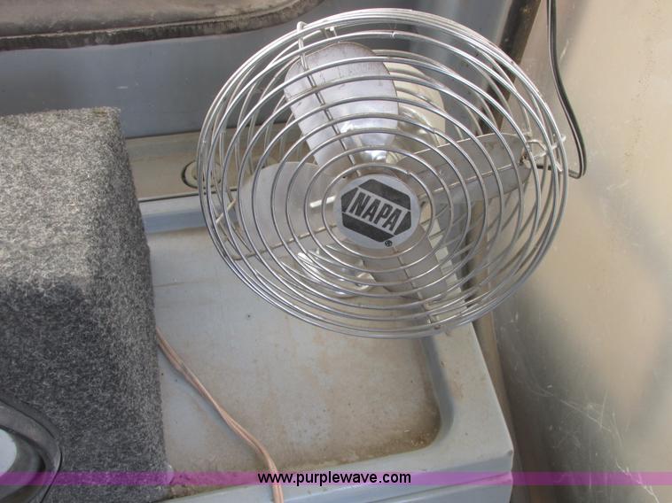 image for item A8681 1995 Case 9030B excavator